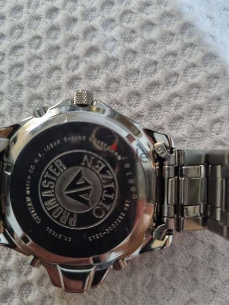A rare limit edition collectible watch 7