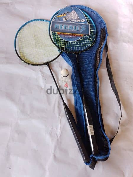 badminton racket 0