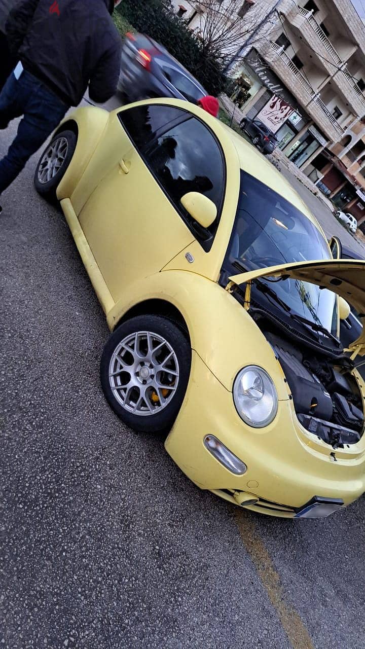 VW Beetle 2