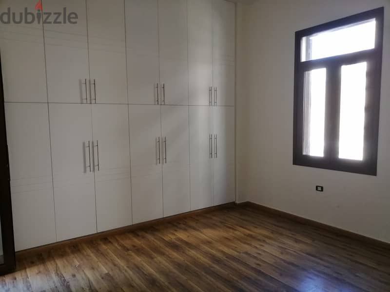 L07125-Traditional 2-Bedroom Apartment for Rent in Carre D'or Achrafie 2