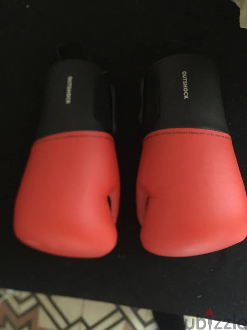 Boxing gloves - medium size - used once only 1