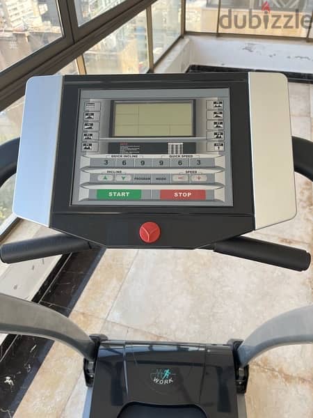 treadmill with screen 2