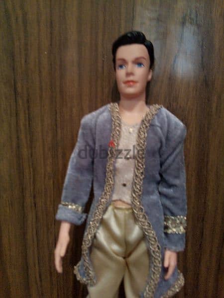 PRINCE KEN doll from Barbie ISLAND Princess wearing his own outfit=13$ 1
