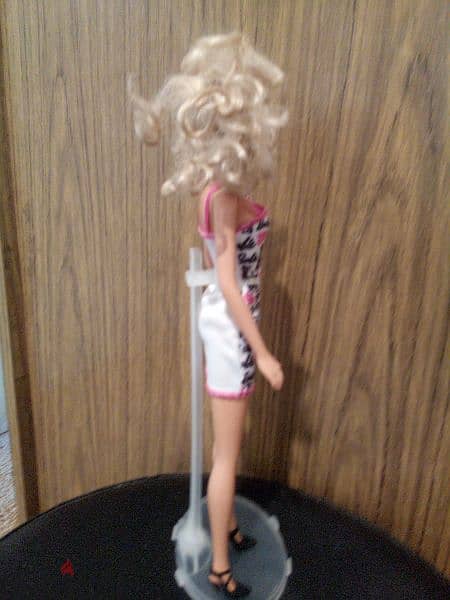 Barbie Mattel BASIC gray hair unflex legs still Good wearing doll=13$ 2