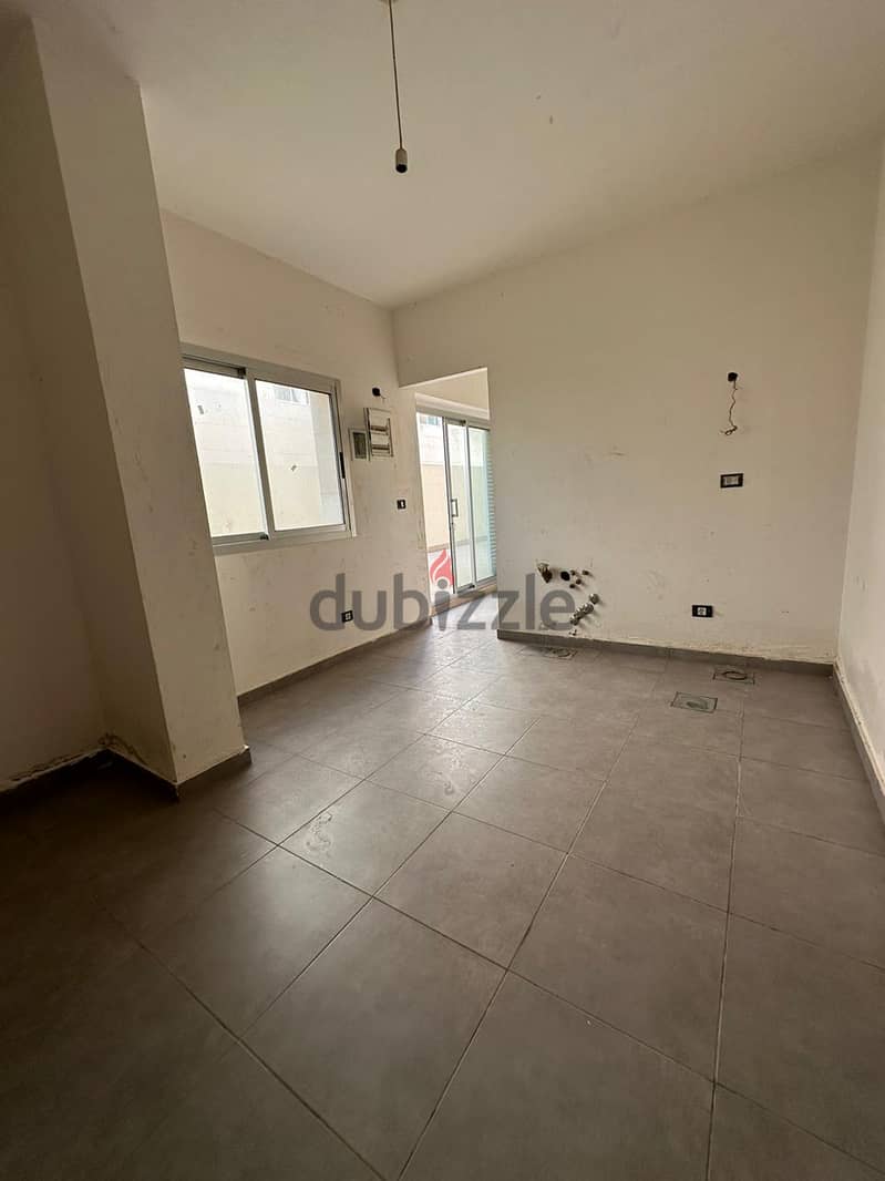 180 m² + 120 m² Terrace Apartment For Sale in Cornet Chehwane 5