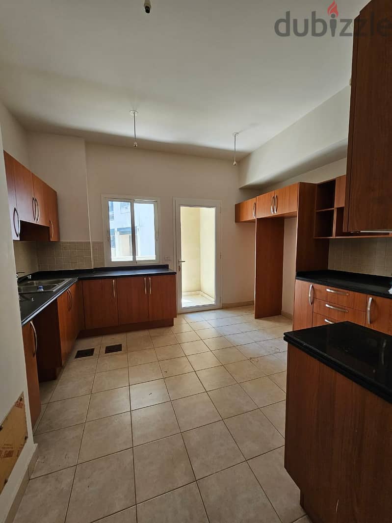 Apartment for Sale in Ain Saade Cash REF#84589973HC 6