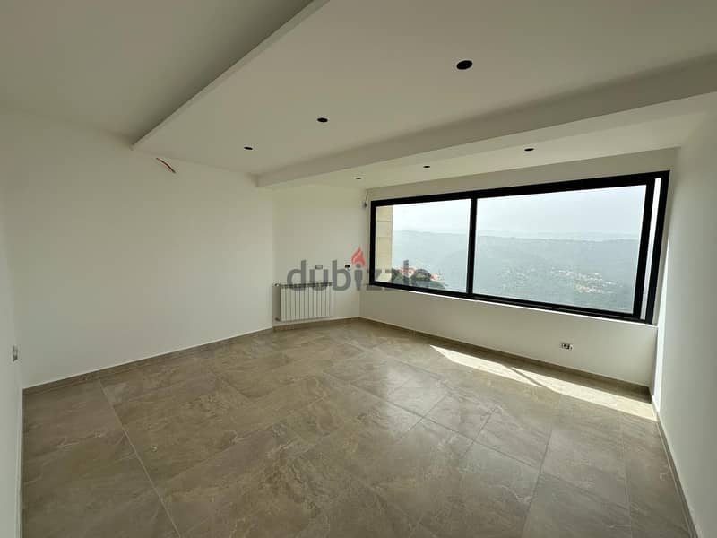 Very Luxurious New 220 m² Apartment for sale in Mar Chaaya - Broumana. 6