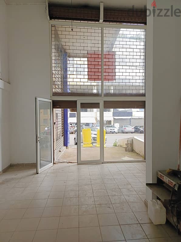 60 SQM Prime Location Shop in Mansourieh, Metn 0