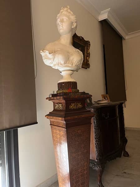 sculpture marble of lady diana 2
