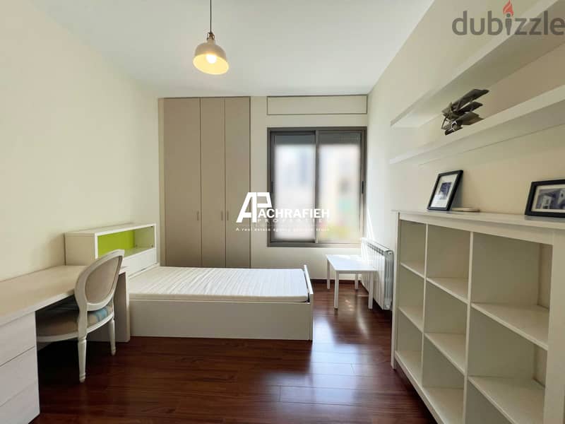 250 Sqm - Apartment For Rent In Achrafieh - شقة للأجار في الأشرفية 19
