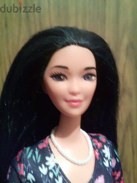 KIRA Barbie FRIEND RARE Mattel As new Vintage Asian American doll=25$ 2