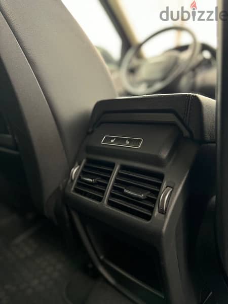Range Rover 2015 Evoque Dynamic black in black like New 4