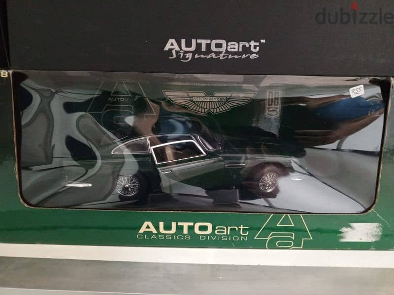 Exclusive AutoArt Collection 1/18 4