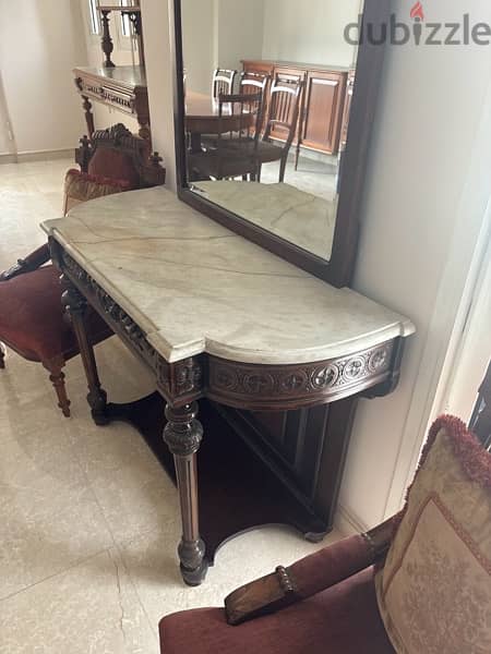 commode with mirror 5