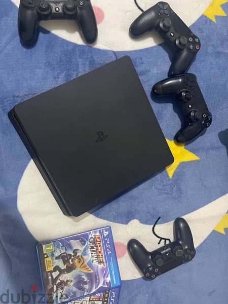 ps4 + gta 5 + ratchet&clank + 4 ps controllers ( delivery available ) 2