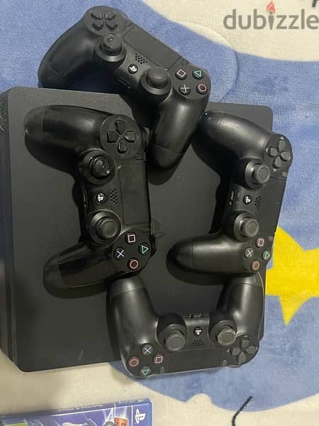 ps4 + gta 5 + ratchet&clank + 4 ps controllers ( delivery available ) 3