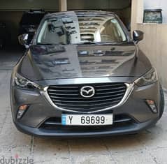 mazda cx3, 2018 for sale without the plate number. call 03.798713 0