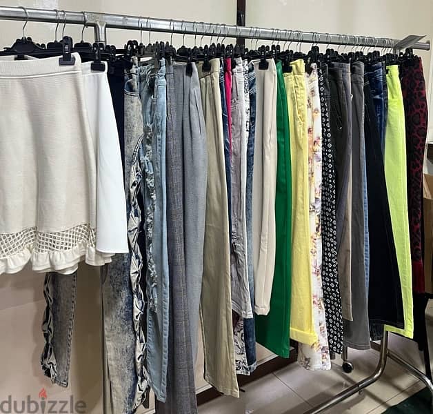 Clothes Stock 3500$/1400 pieces Men and Women. ستوك 9