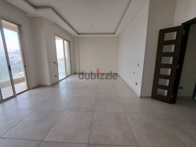 Tranquil Apartment with Mountain View for Sale in Araya