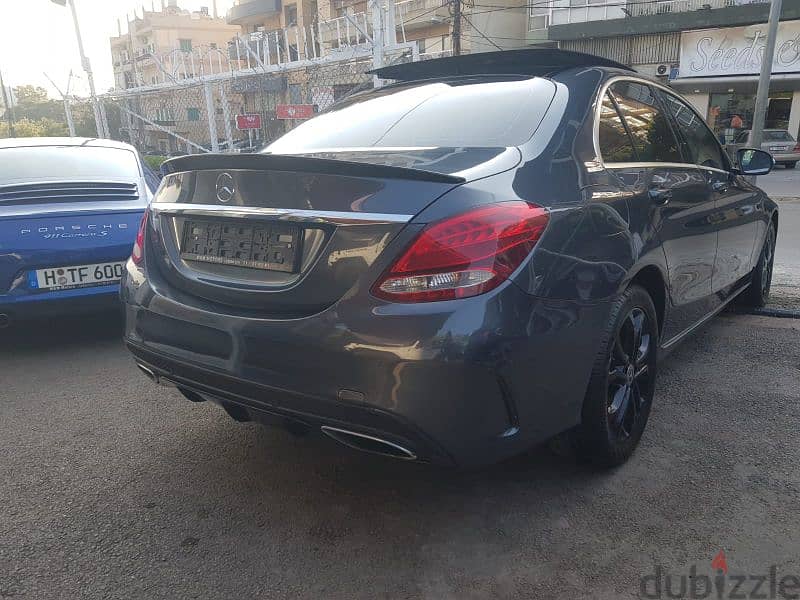 Mercedes Benz C300 Amg package full options very clean no accident 3
