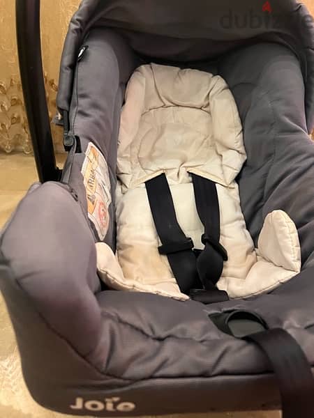 2car seat joie ,high chair,bed time all for 88$ 3