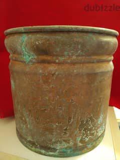 Very old copper cache pot (round) 0