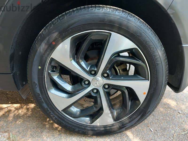Hyundai Tucson 2018 Excellent Condition 5