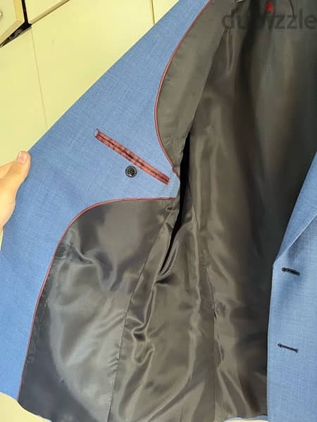 Suit for men, size 50perfect condition, used only once, dry cleaned 2