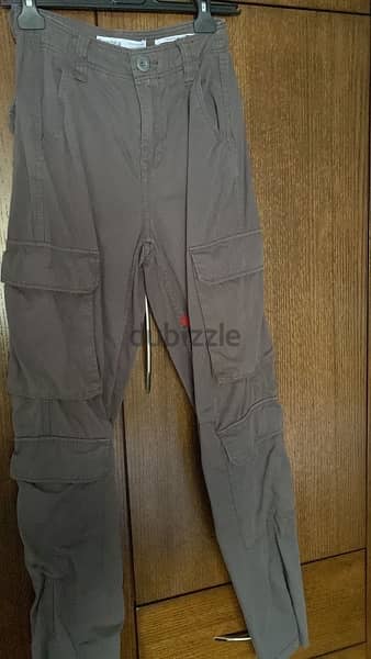 greyish cargo pants 0