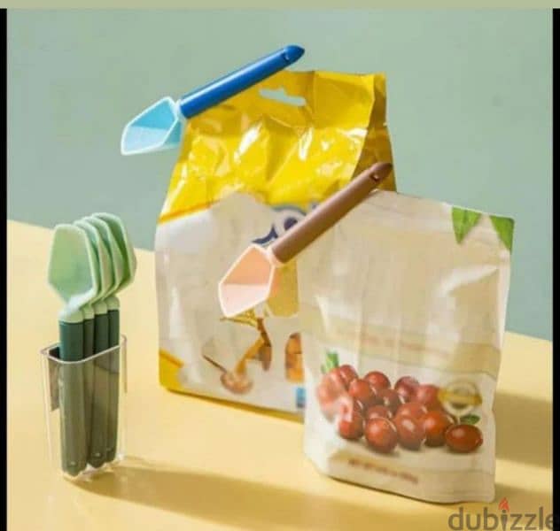 cute kitchen bags sealing clips 11