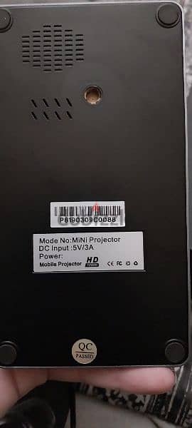 smart Projector. Android system. 1080p. Very good condition 3