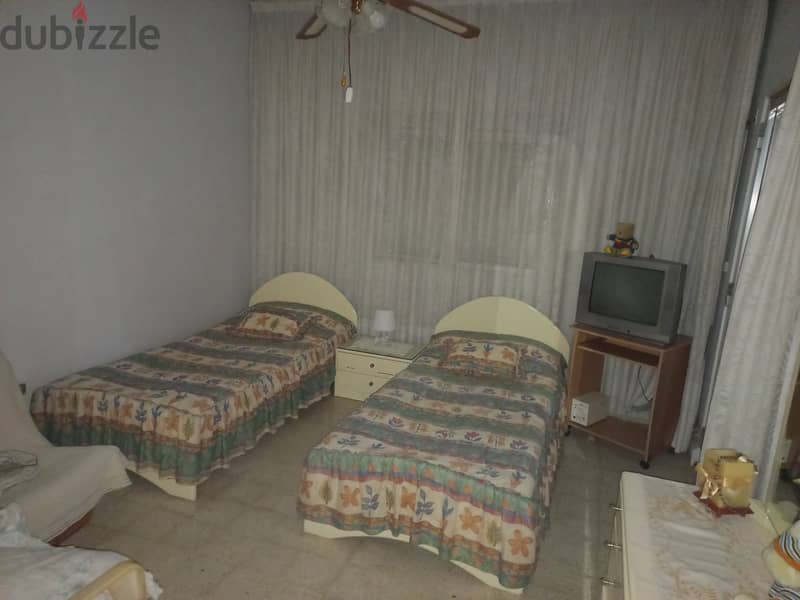 Apartment for sale in Naqqache شقة للبيع بالنقاش 5
