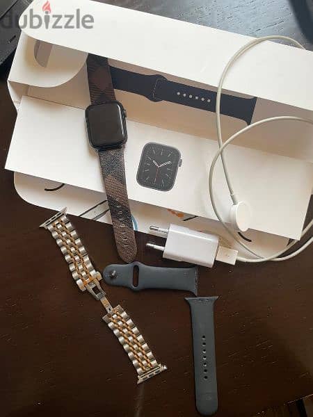 APPLE WATCH SERIE 6 + CHARGER + 2 BANDS 2