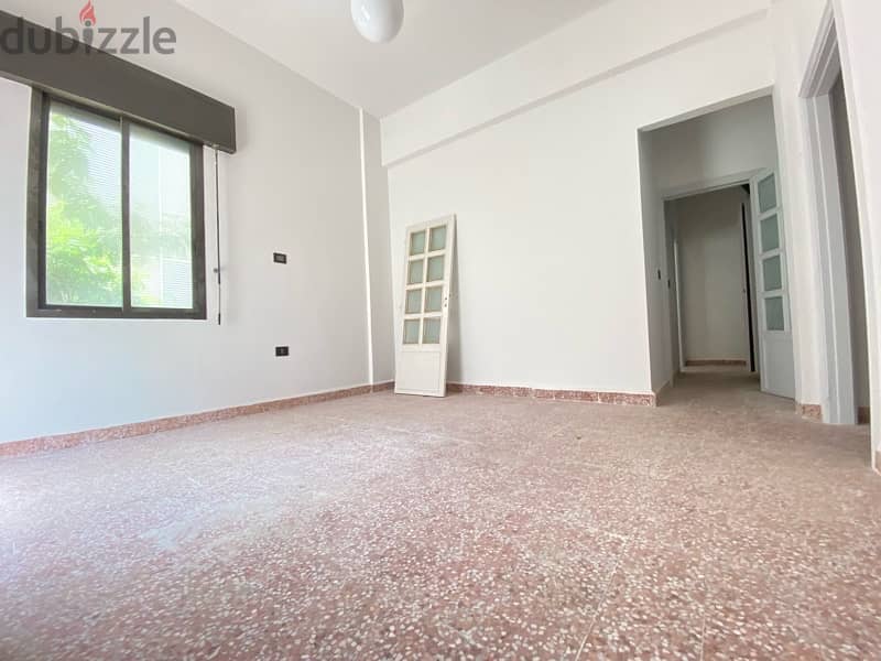 Fully renovated Spacious Apartment for rent in Sodeco. 10
