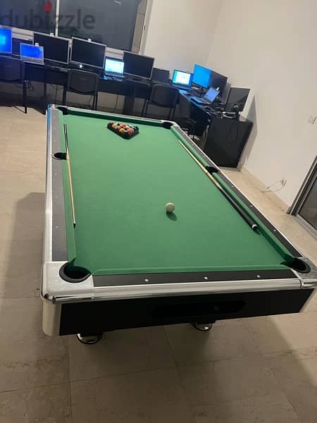 Billiards/Pool Table 2