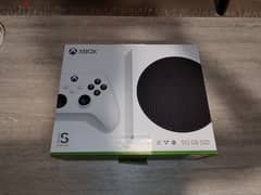 Xbox series s barely used 0