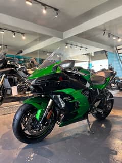 Kawasaki Ninja H2 SX