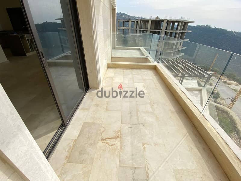 3-Bedroom Apartment with Mountain and Sea Views 5