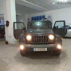 Jeep Wrangler Sahara unlimited in very very very good condition 0