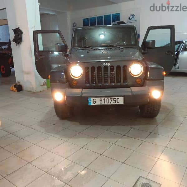 Jeep Wrangler Sahara unlimited in very very very good condition 2
