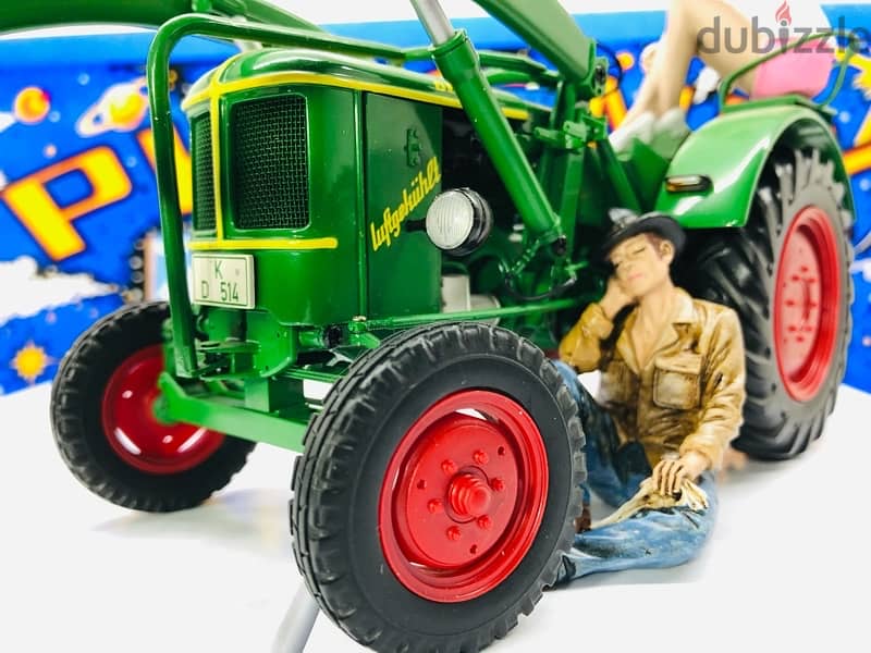 1/18 diecast full opening Tractor + Two Axle Trailer by minichamps 6