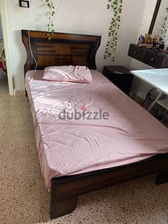 full bedroom in good condition for sale in ein remmeneh