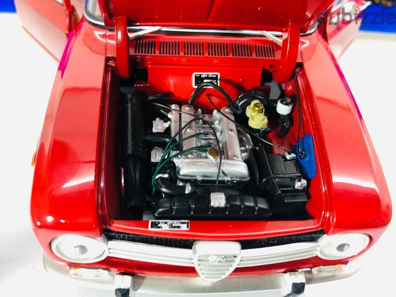 1/18 diecast full opening Alfa Romeo Giulia 1300 Super 1970 2