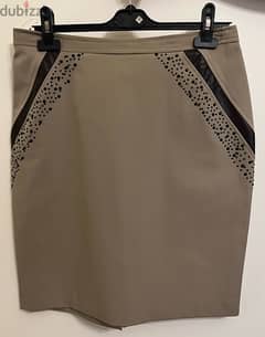Skirt, color beige
