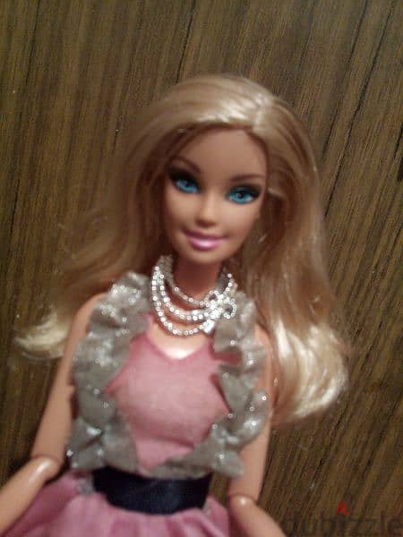 Barbie FASHIONISTA SWAPPIN STYLES GLAM Mattel11 Great Articulated doll 3