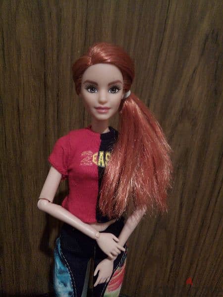 Barbie WELLNESS/ FITNESS Red haired Articulated Great Mattel doll=24 1