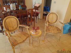I'm traveling from Lebanon and I'm selling my whole furniture.