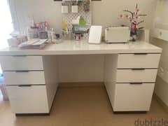 white desk with 6 drawers