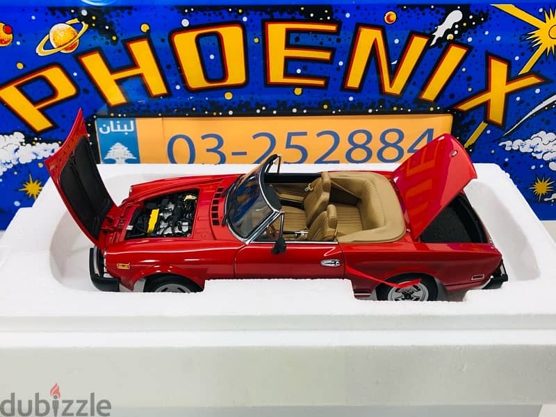 1/18 diecast full opening Autoart Fiat 124 Spider Rosso Corsa Red 3