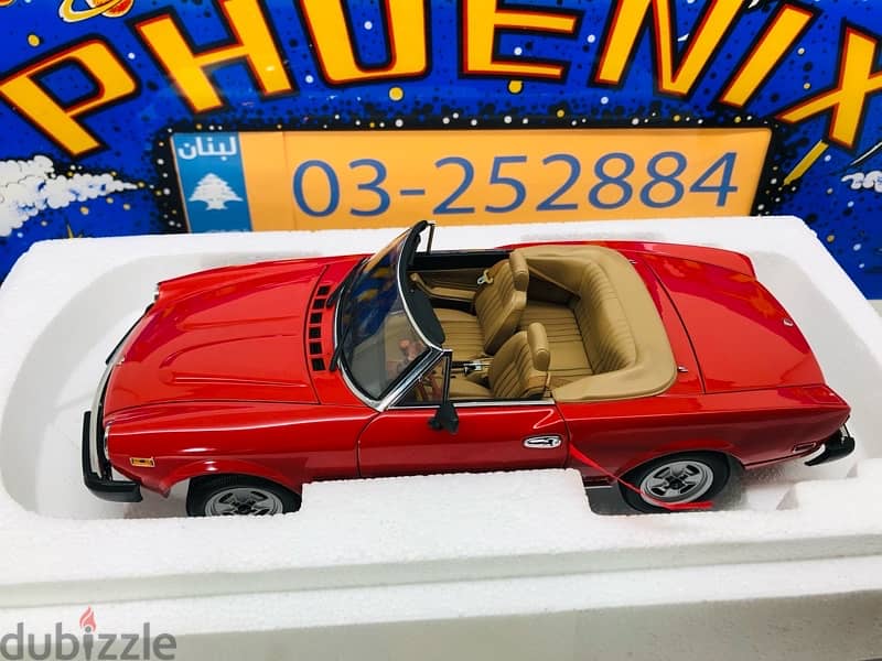 1/18 diecast full opening Autoart Fiat 124 Spider Rosso Corsa Red 9
